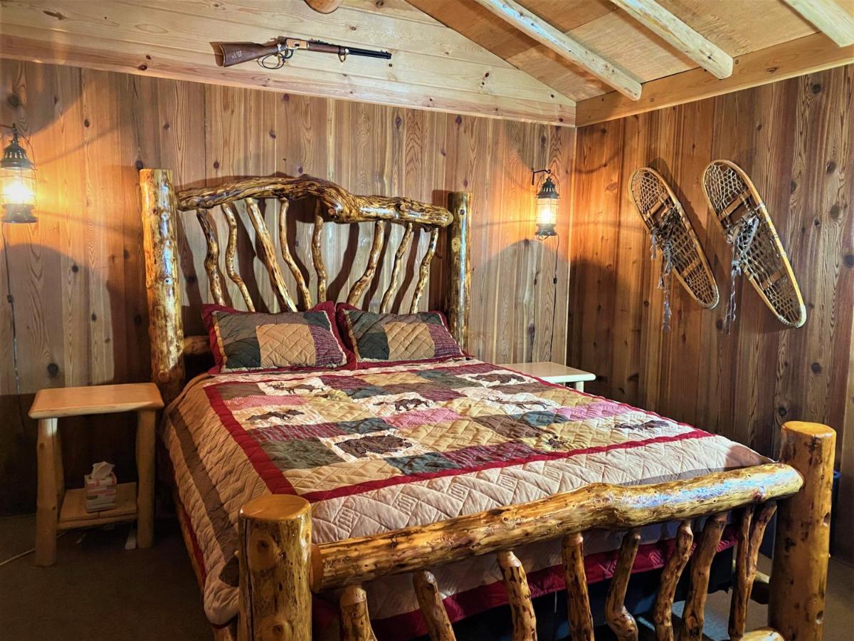Chalet Alaska Creekside In *